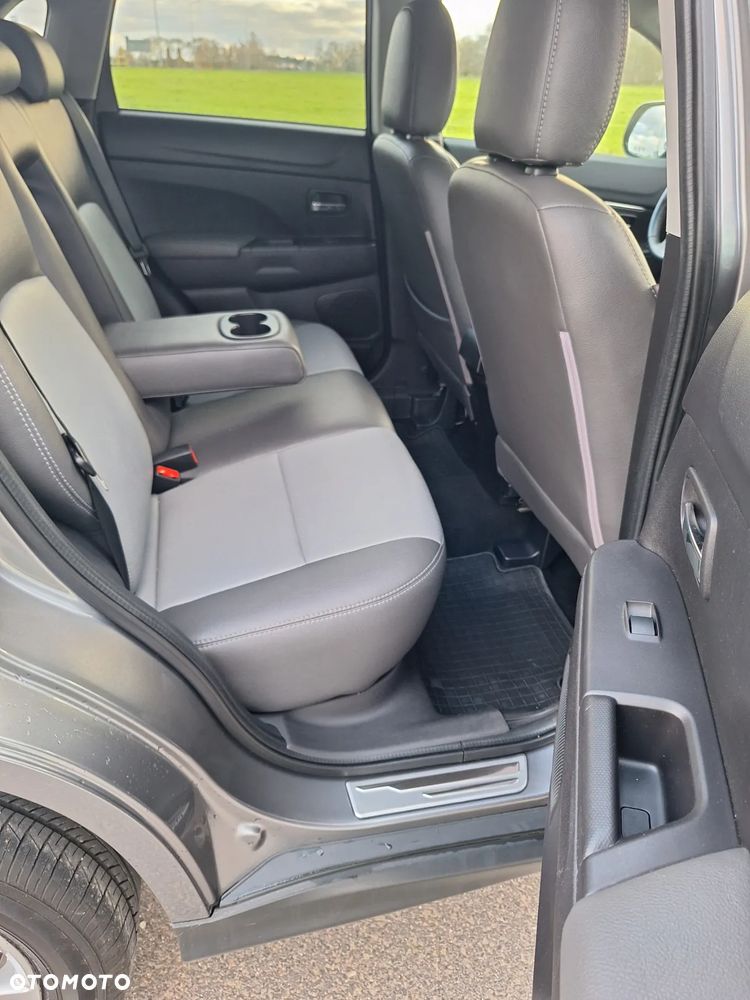 Mitsubishi ASX 2.0 4WD CVT Spirit+ - 19