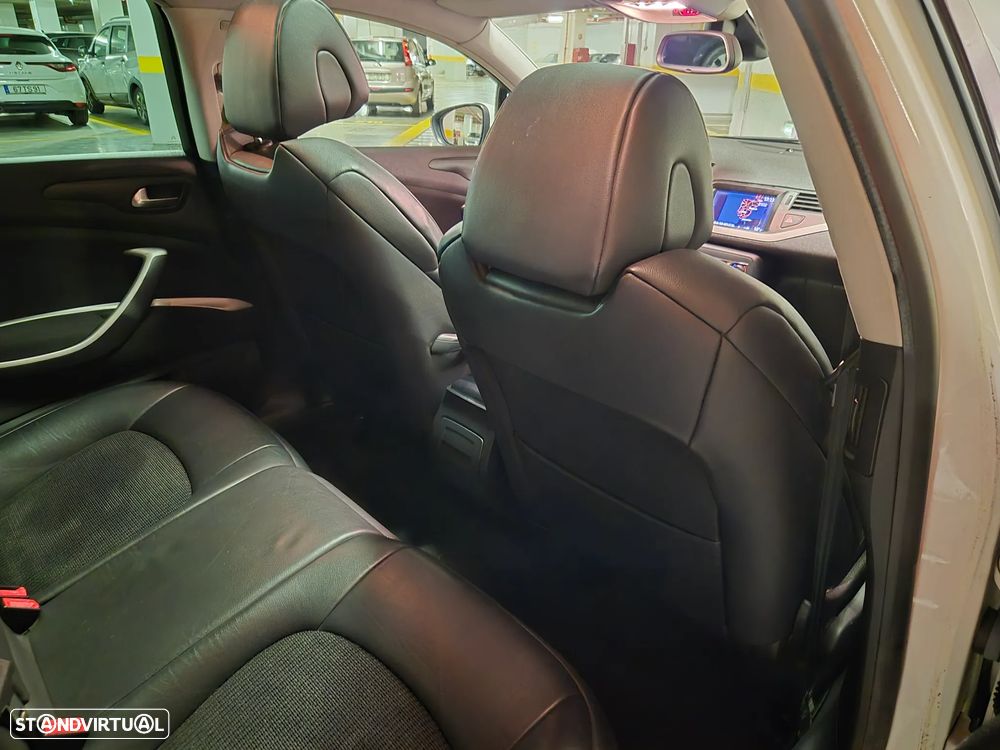 Citroën C5 Tourer 1.6 e-HDi Séduction Air.CMP6 - 36