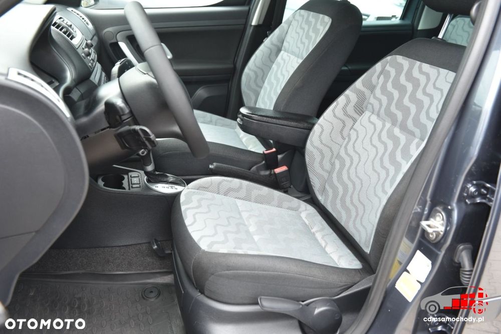 Skoda Roomster - 18