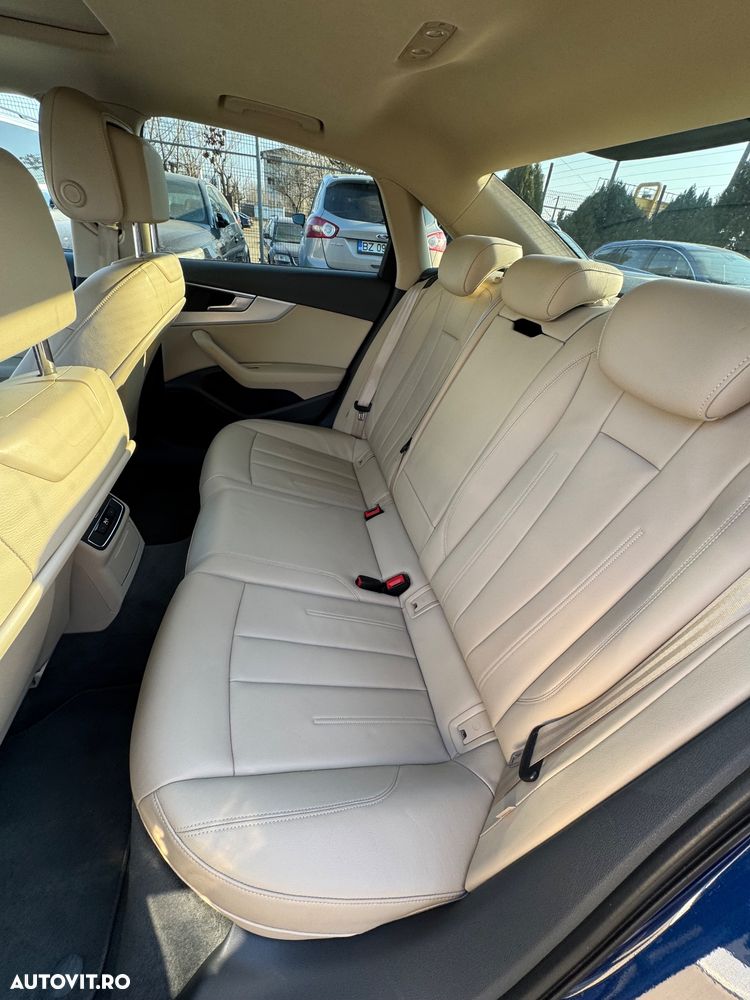 Audi A4 2.0 TDI S tronic Design - 12