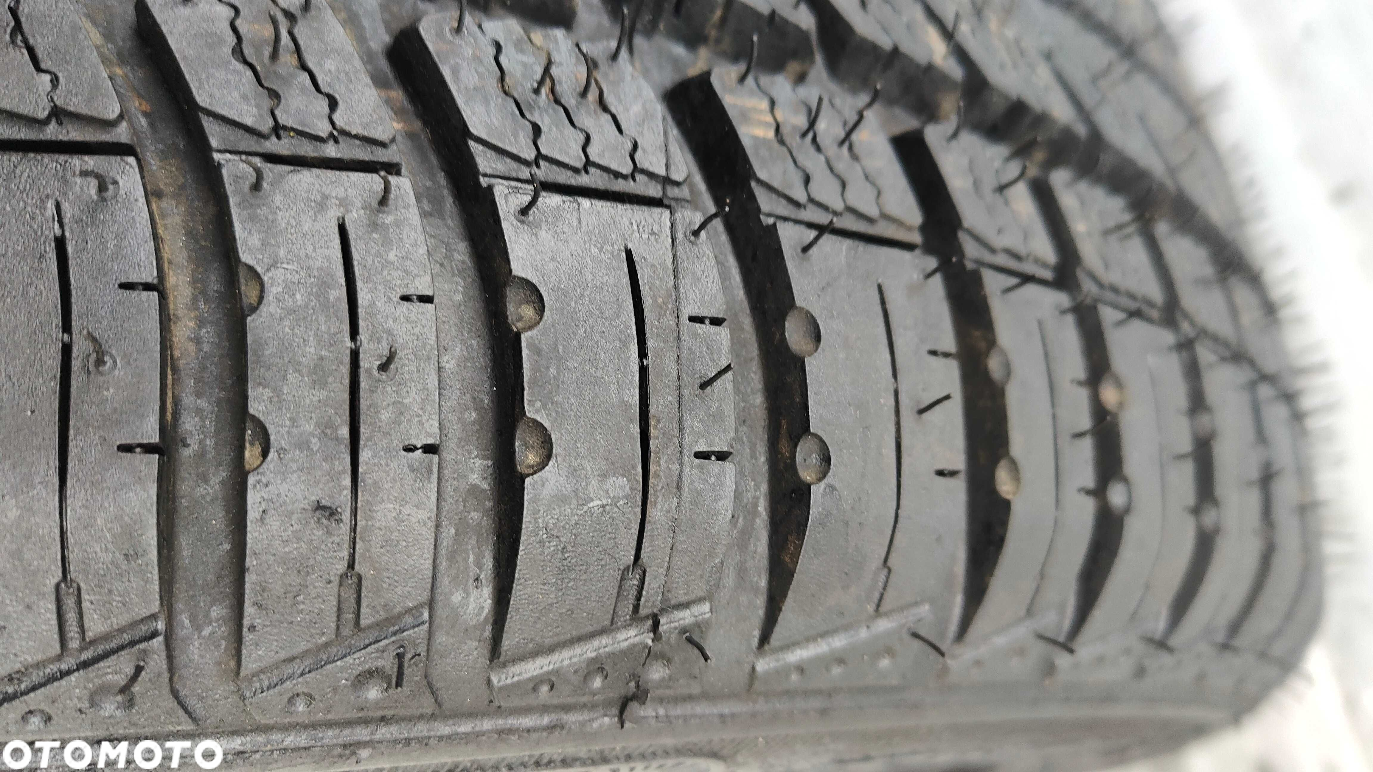 Opony Całoroczne 205/55/16 Goodyear 8mm 2szt MBP - 3