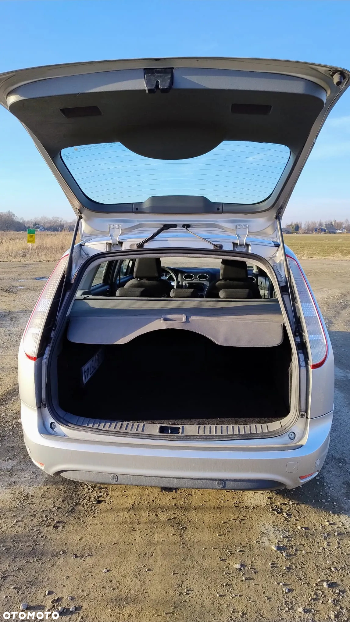 Ford Focus 1.6 16V Ambiente - 7