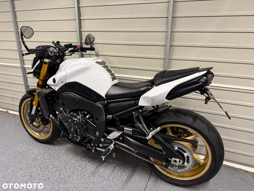 Yamaha FZ8 - 14