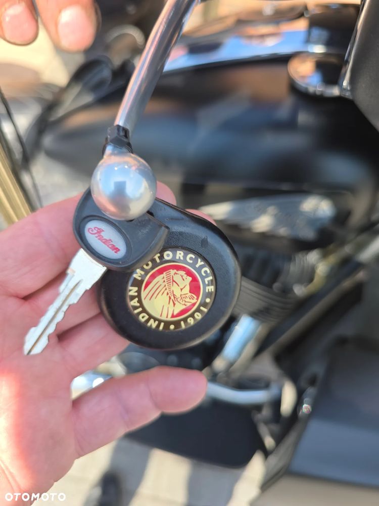 Indian Roadmaster - 17