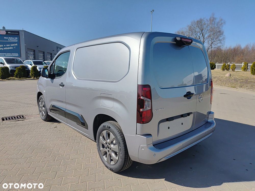 Opel Combo Cargo Combo Cargo Furgon M TECH Diesel 130KM Automat - 8