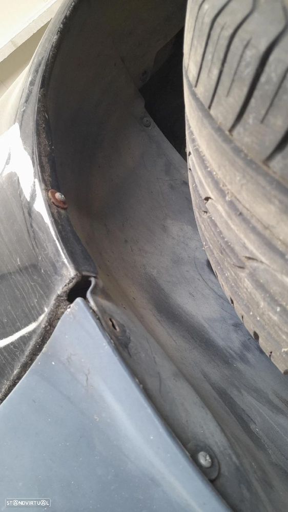 Cava roda frente esquerda AUDI A6 Avant (4B5, C5) - 2