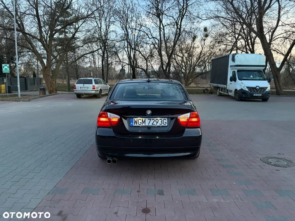 BMW Seria 3 325d - 5