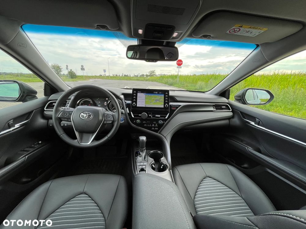 Toyota Camry 2.5 Hybrid Prestige CVT - 11