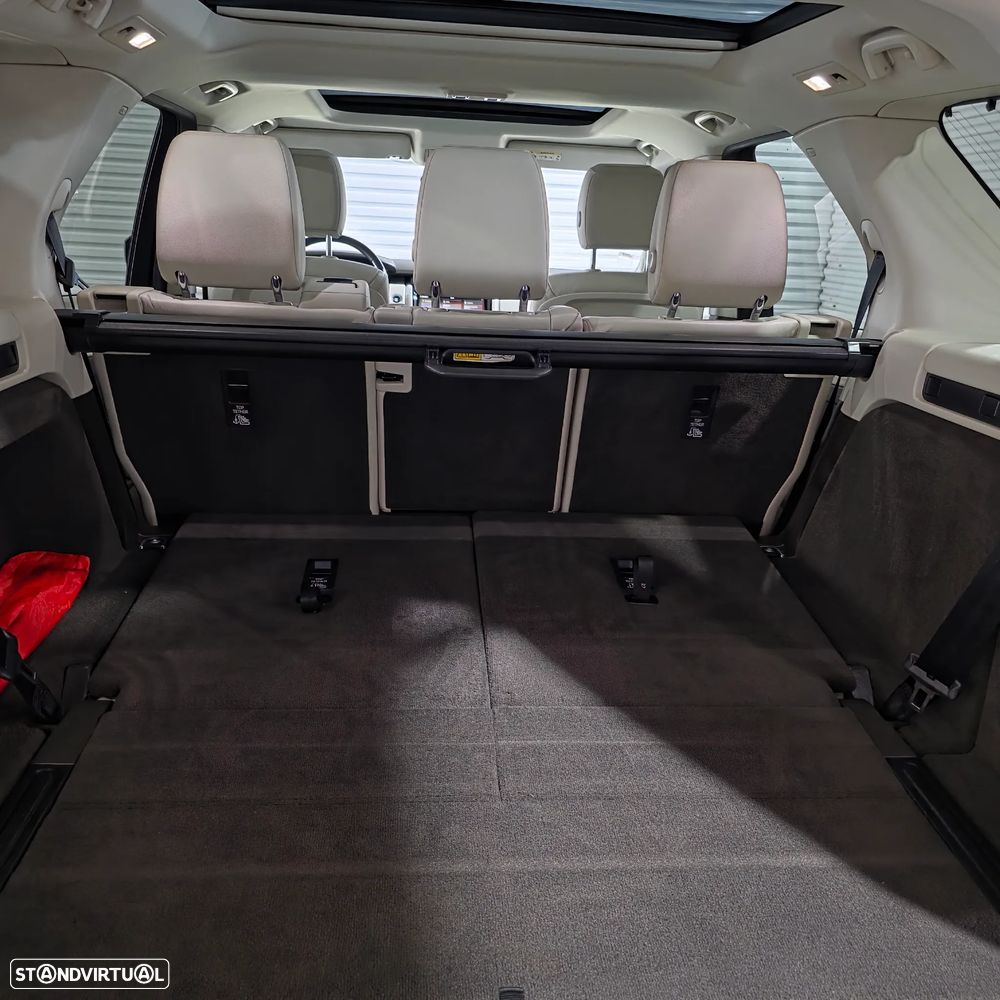 Land Rover Discovery 2.0 SD4 HSE Luxury Auto - 12