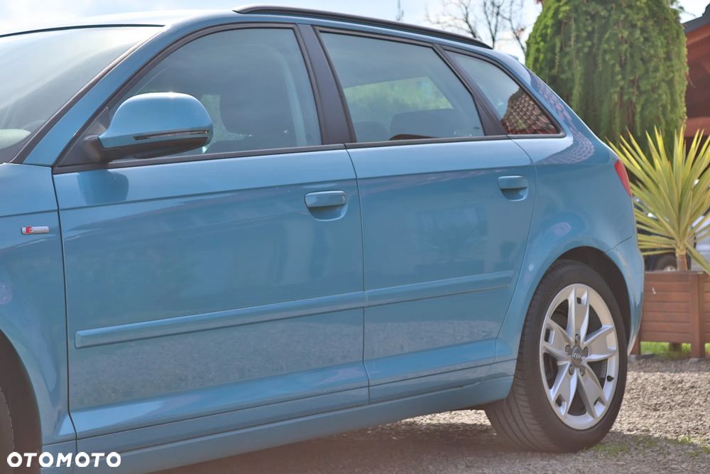 Audi A3 Sportback 2.0 TDI quattro Ambition - 8