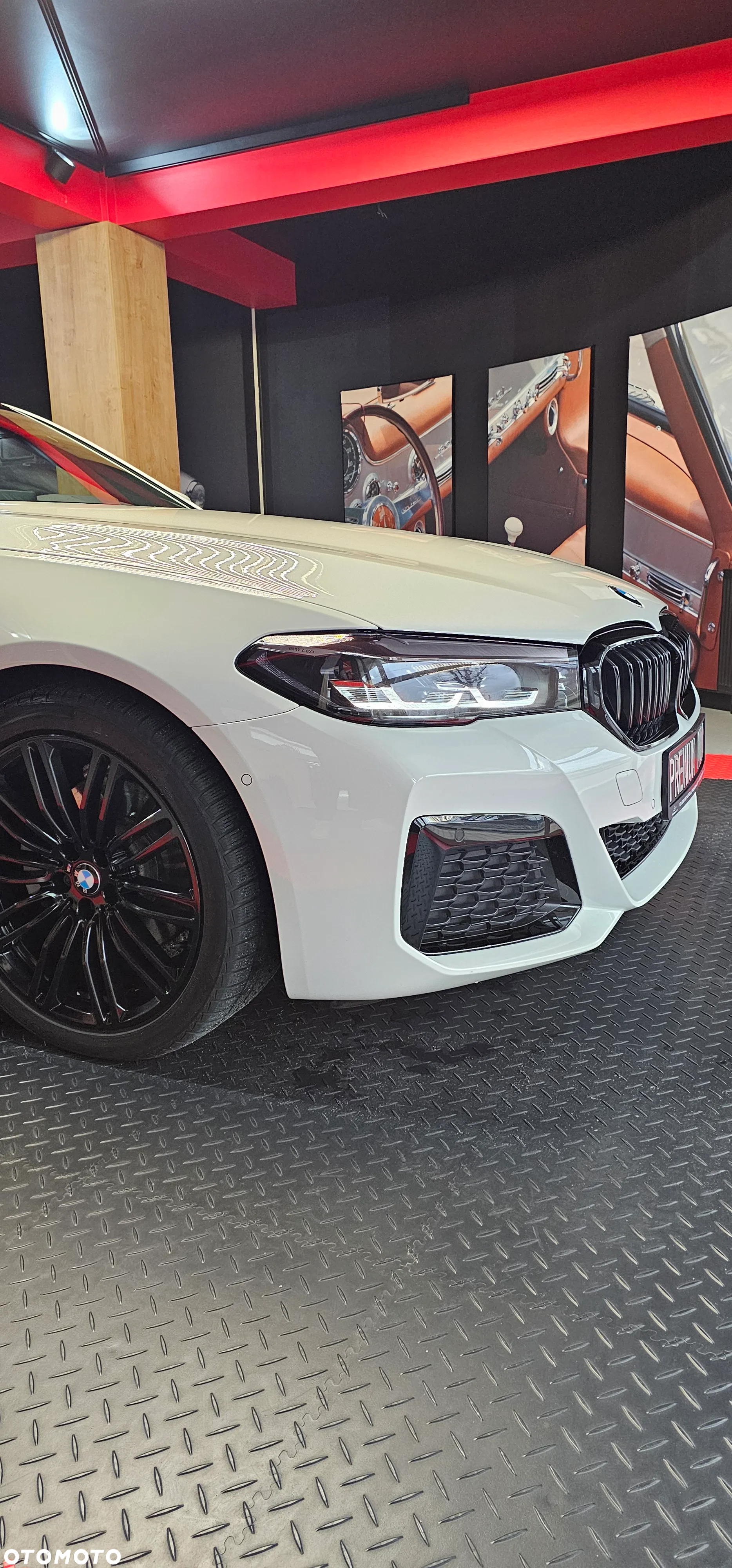 BMW Seria 5 - 12