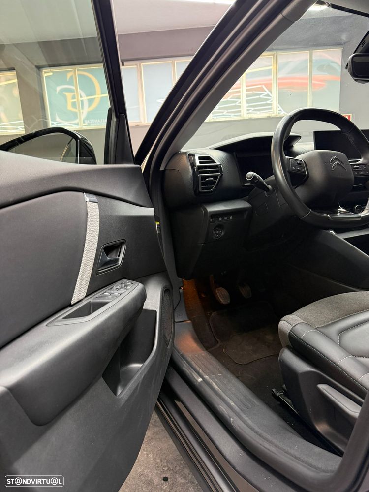 Citroën C4 1.2 PureTech Shine - 22