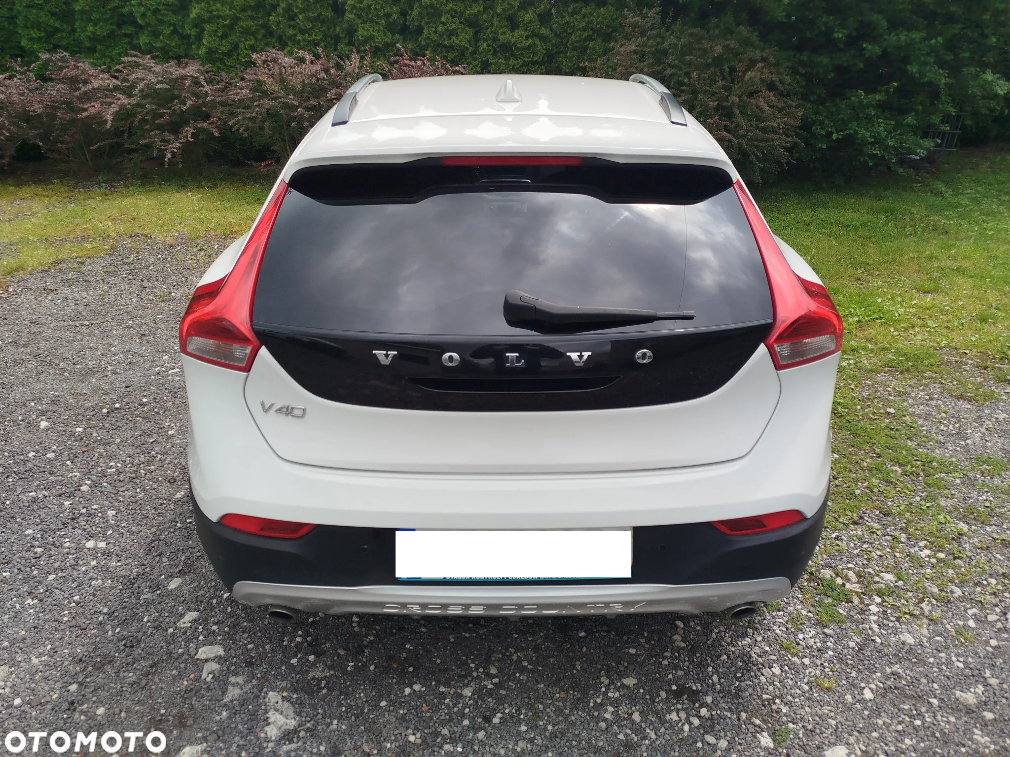 Volvo V40 D3 Momentum - 4