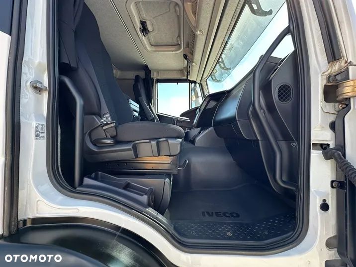Iveco STRALIS 440 HI-ROAD - 37