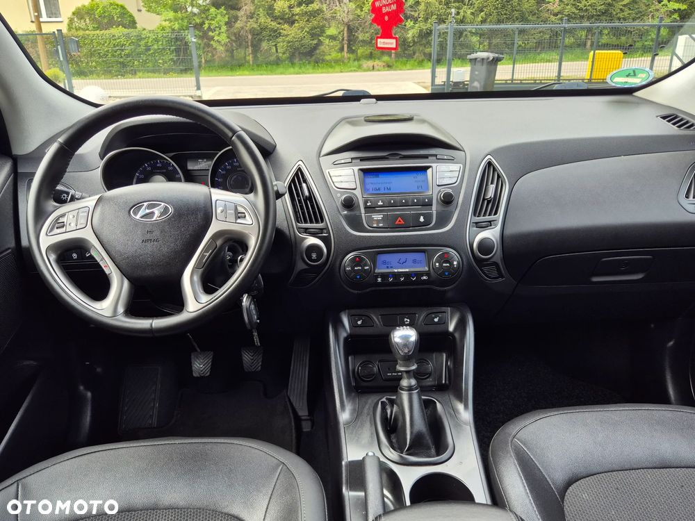 Hyundai ix35 1.6 2WD blue Trend - 20