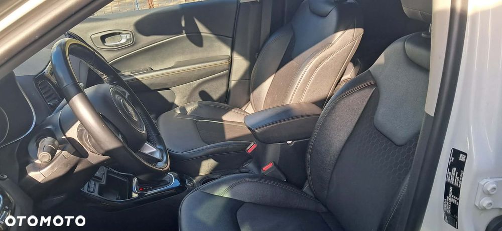 Jeep Compass 1.3 TMair Limited FWD S&S DDCT - 7