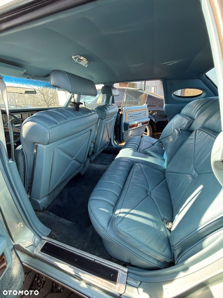 Lincoln Continental - 17