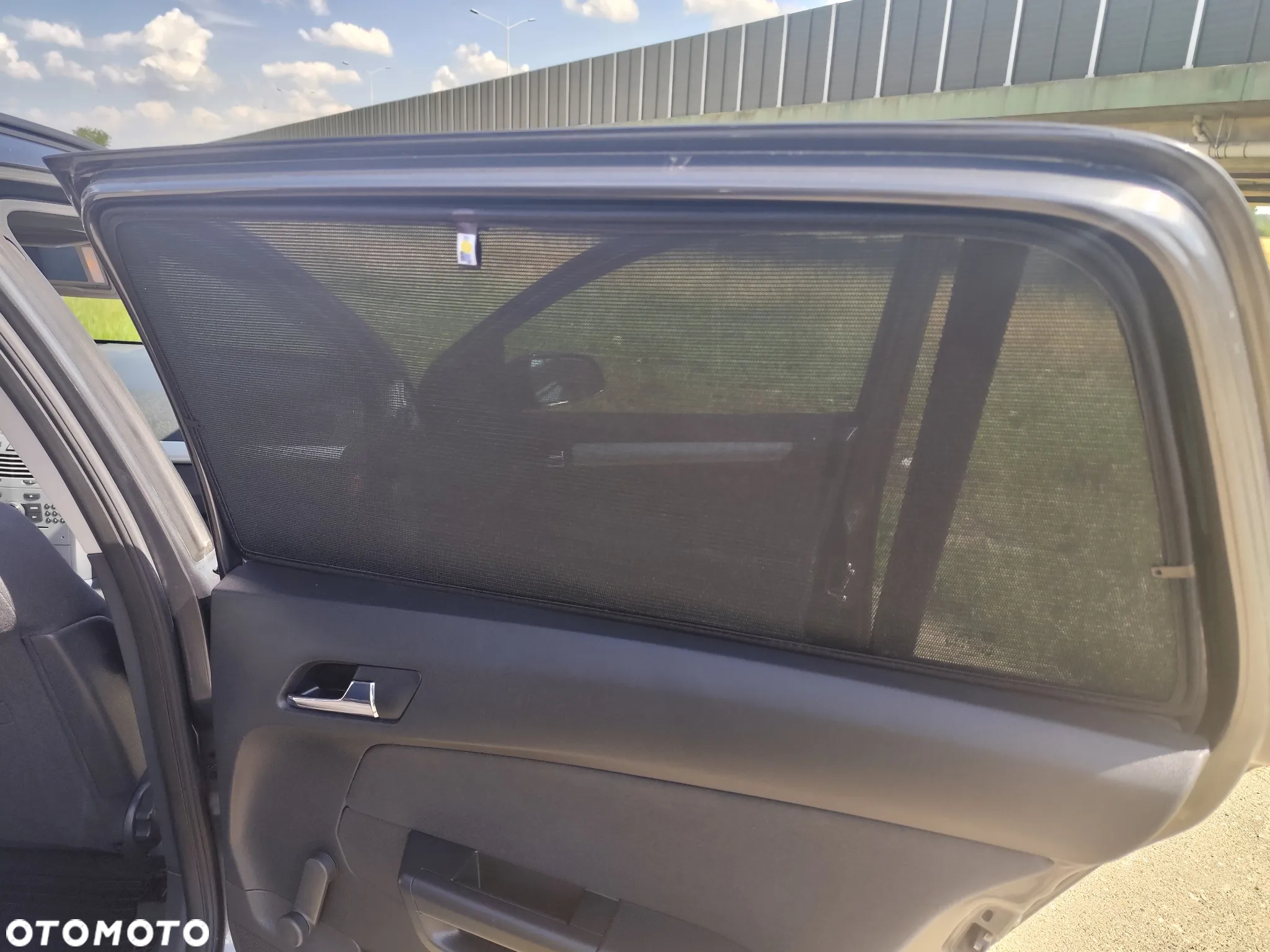 Opel Astra 1.6 Caravan - 13