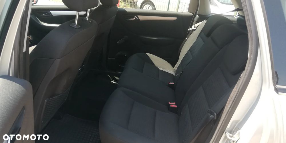 Mercedes-Benz Klasa B 200 Turbo Autotronic - 6
