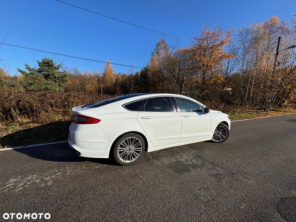 Ford Mondeo 2.0 EcoBoost Titanium - 15