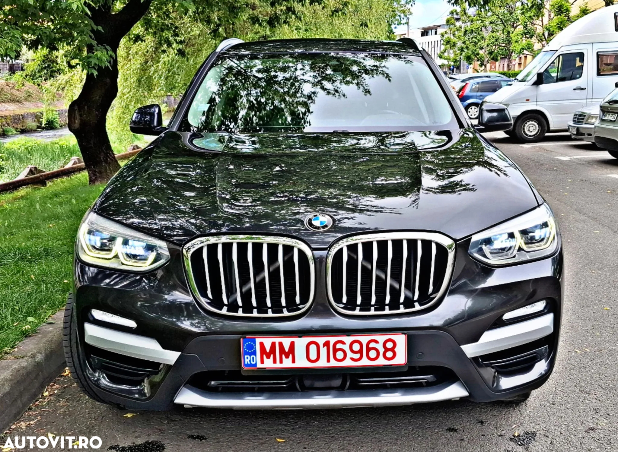 BMW X3 xDrive20d AT xLine - 2