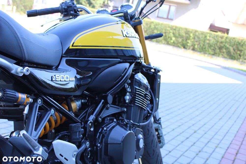 Kawasaki Z 900 RS - 20