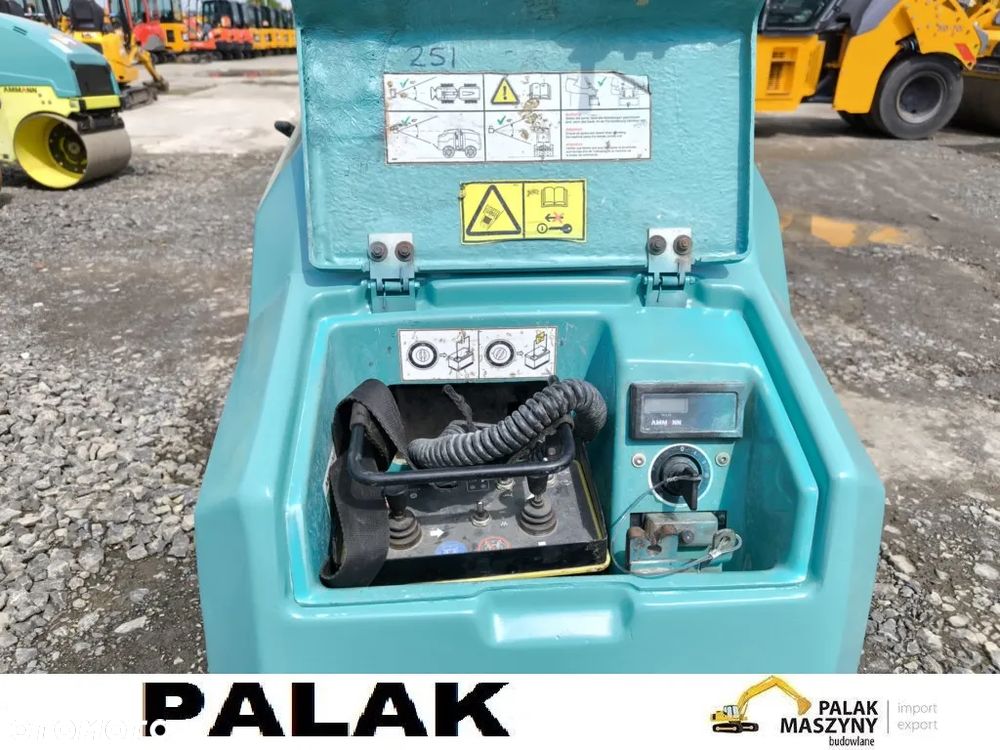 Ammann Walec prowadzony AMMANN ARR 1575 kołek  , 2019 rok - 9