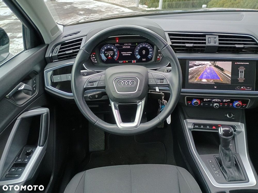Audi Q3 Sportback - 15