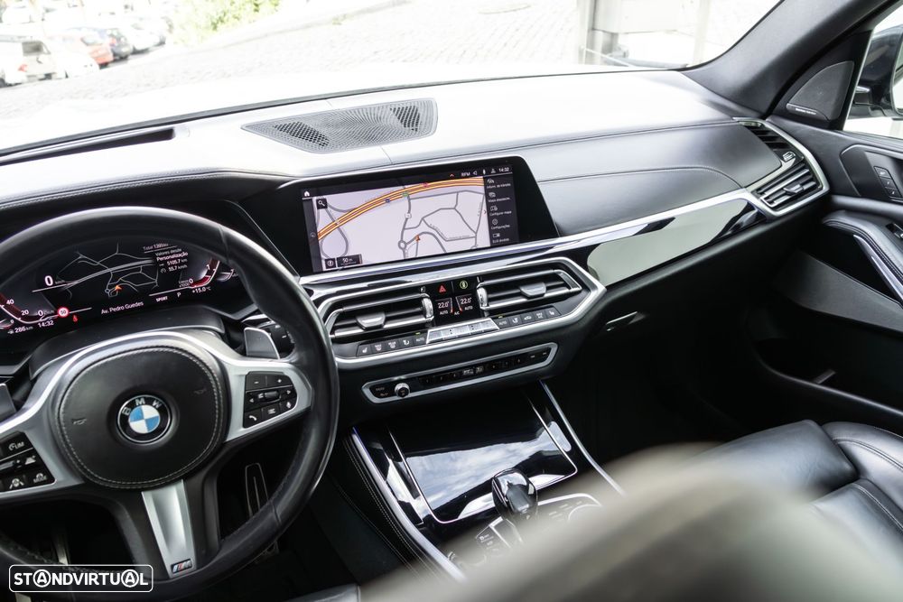 BMW X5 30 d xDrive Pack M - 32