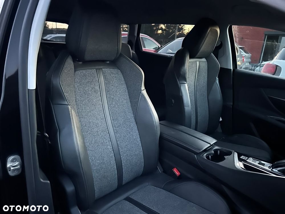 Peugeot 5008 BlueHDi 130 EAT8 Allure - 15