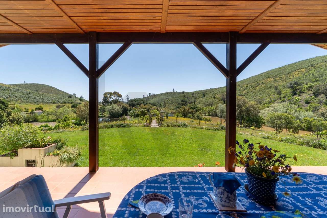 Propriedade Exclusiva com 17 Hectares | Casa T2 em Madeira + Casa Inde - Grande imagem: 5/58