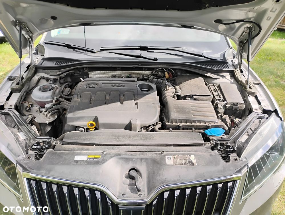 Skoda Superb 2.0 TDI Ambition - 5