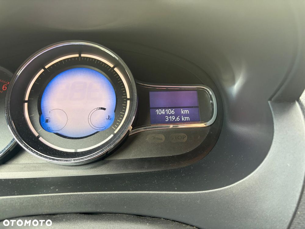 Renault Fluence 1.5 dCi Zen - 6