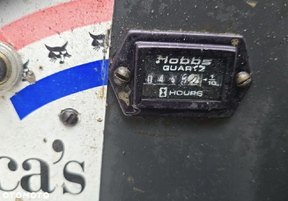 Bobcat 440b - 14