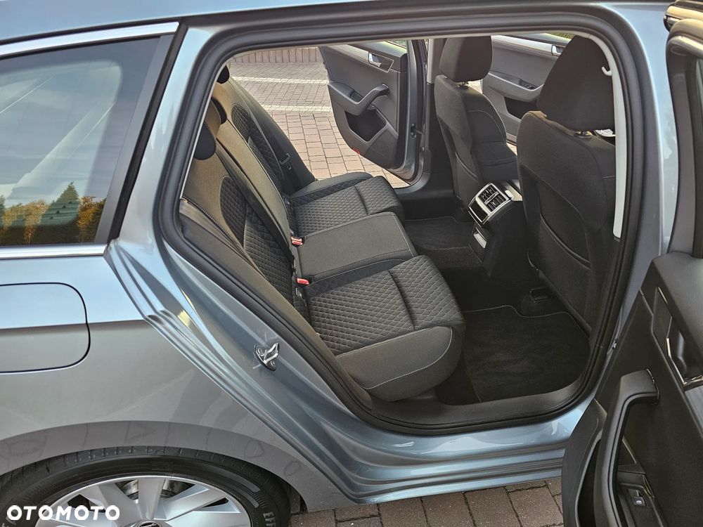 Skoda Superb 2.0 TDI SCR Style - 13