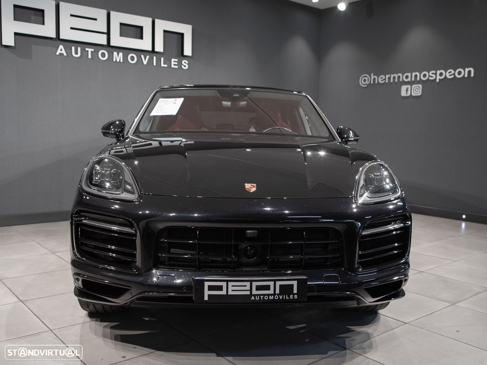 Porsche Cayenne Coupé GTS - 7