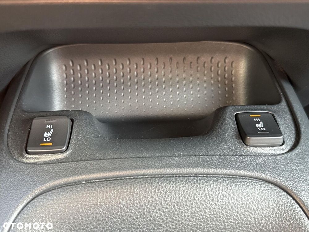 Toyota Corolla 1.8 Hybrid Comfort - 20