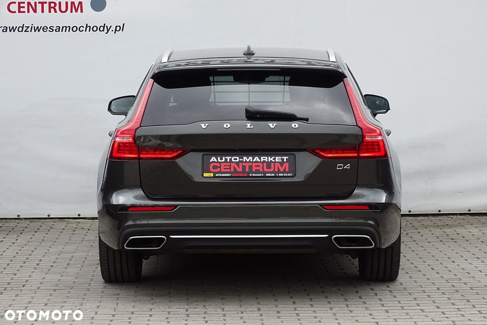 Volvo V60 D4 Inscription - 10