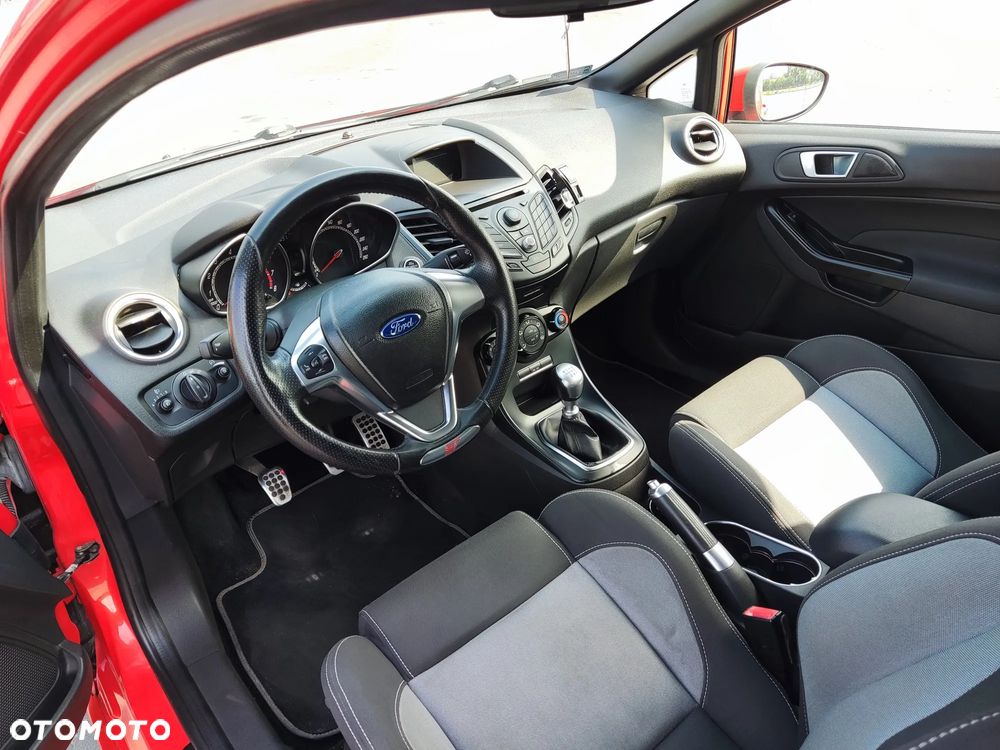 Ford Fiesta ST - 7