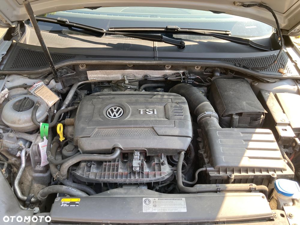 Volkswagen Passat Variant 1.8 TSI BMT Comfortline - 14