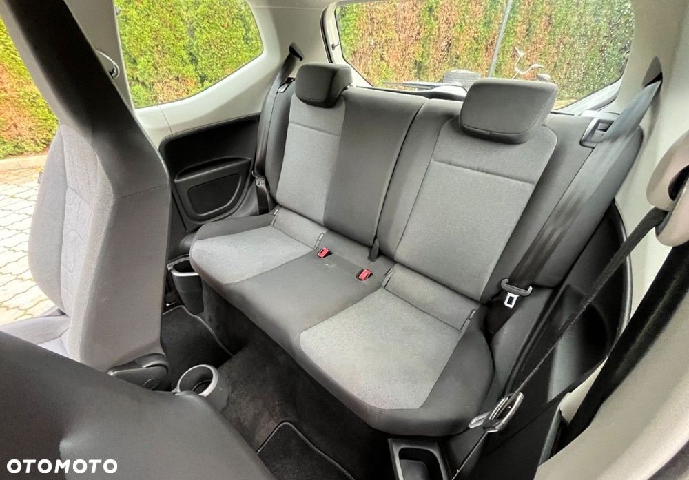 Volkswagen up! - 21