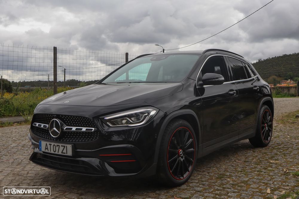 Mercedes-Benz GLA 200 Edition 1 - 2