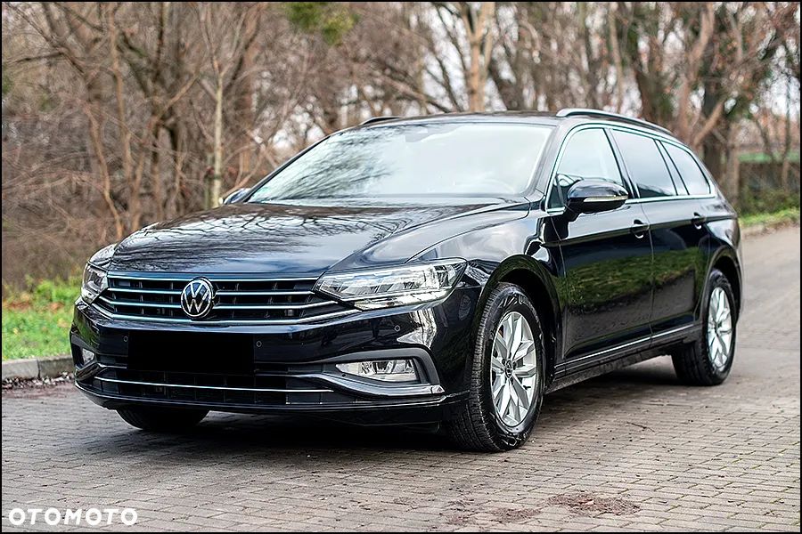 Volkswagen Passat - 13