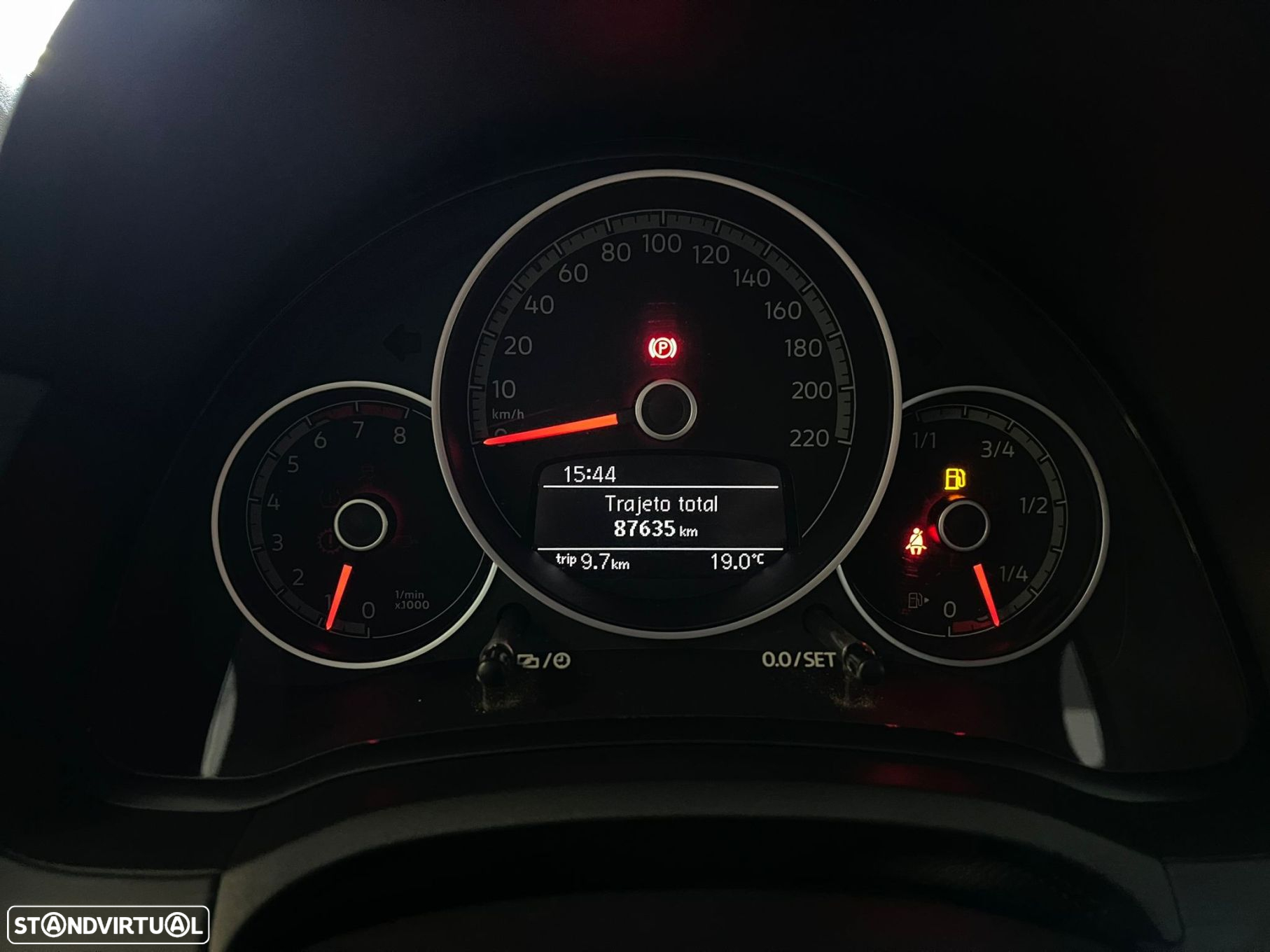 VW Up! - 10