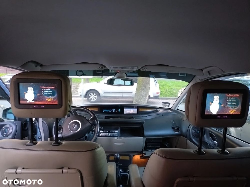 Renault Espace 2.0 dCi Initiale - 11