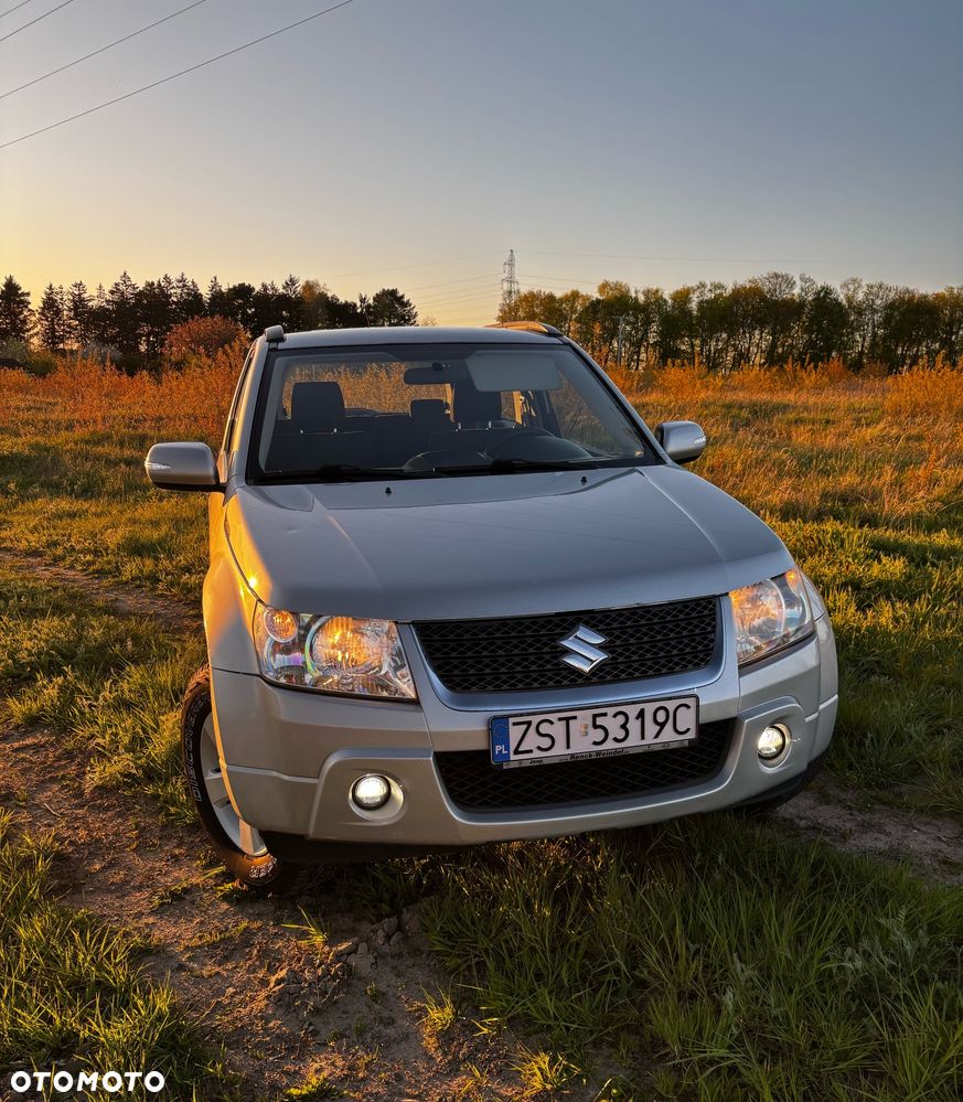 Suzuki Grand Vitara 2.4 Comfort - 11