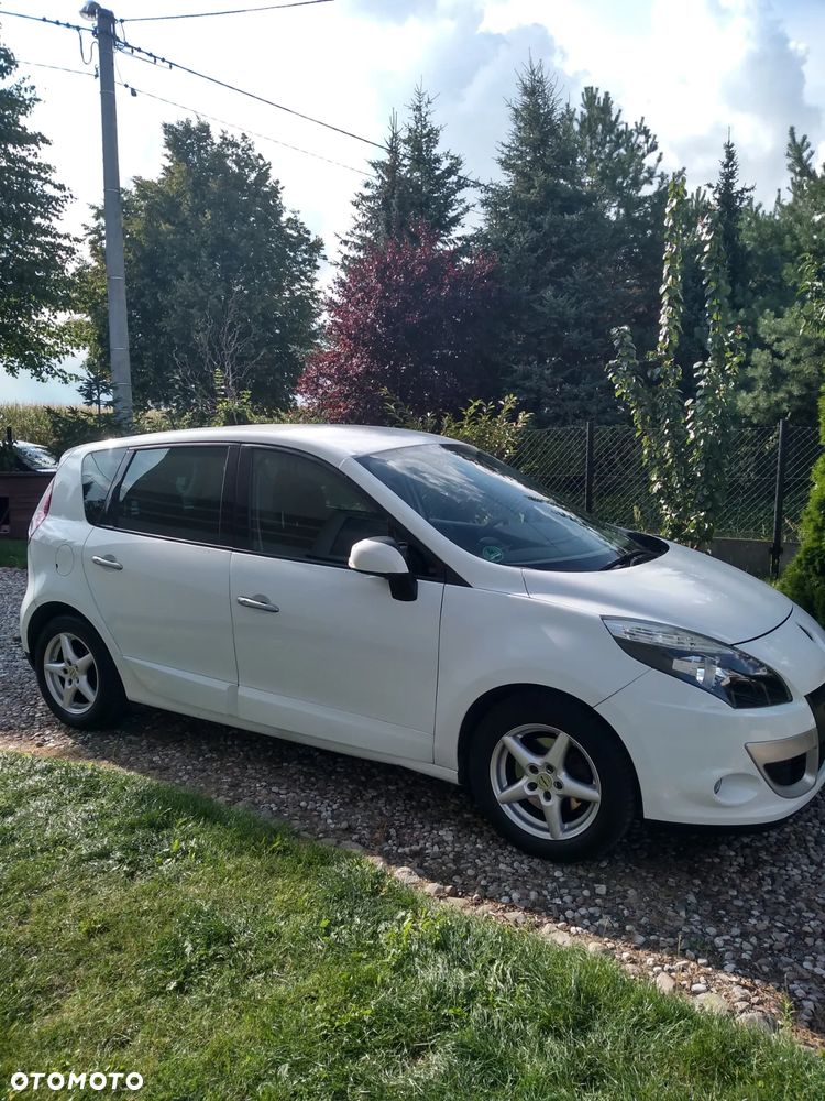 Renault Scenic 1.4 16V TCE Privilege - 1