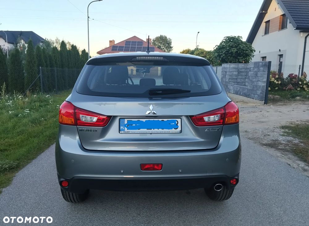 Mitsubishi ASX - 9