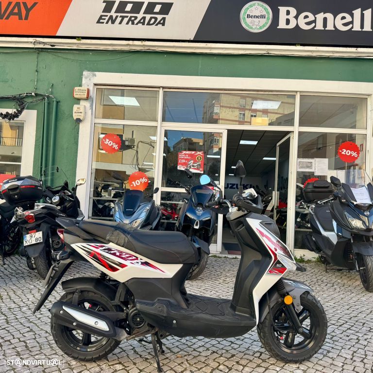 Sym FIDDLE CROX 50 - 18