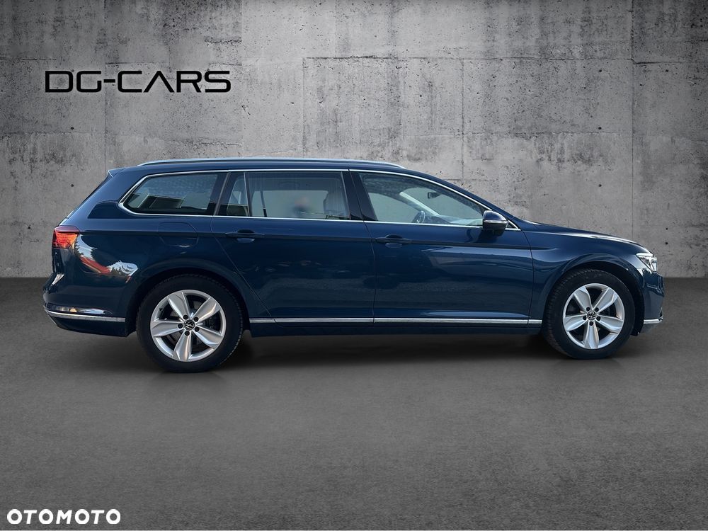 Volkswagen Passat Variant 2.0 TDI SCR DSG Elegance - 5
